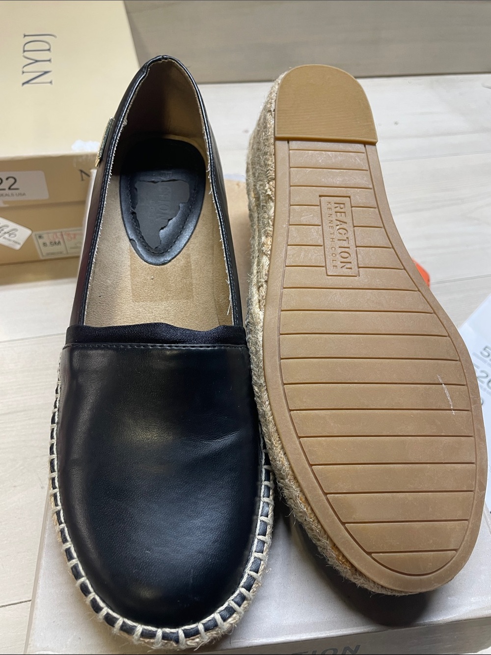 Reaction Kenneth Cole Black Wedge Espadrille Slip-On #523